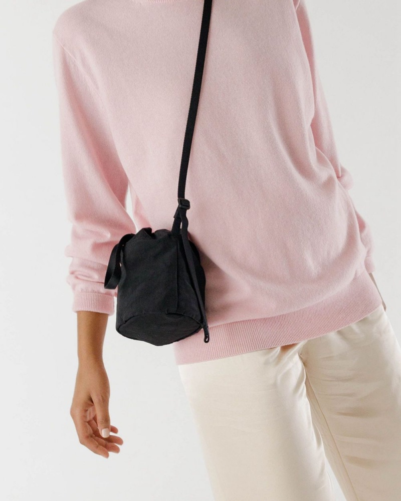 Bolsos Cruzados Baggu Mini Nylon Bucket Negras | 147825-HLO